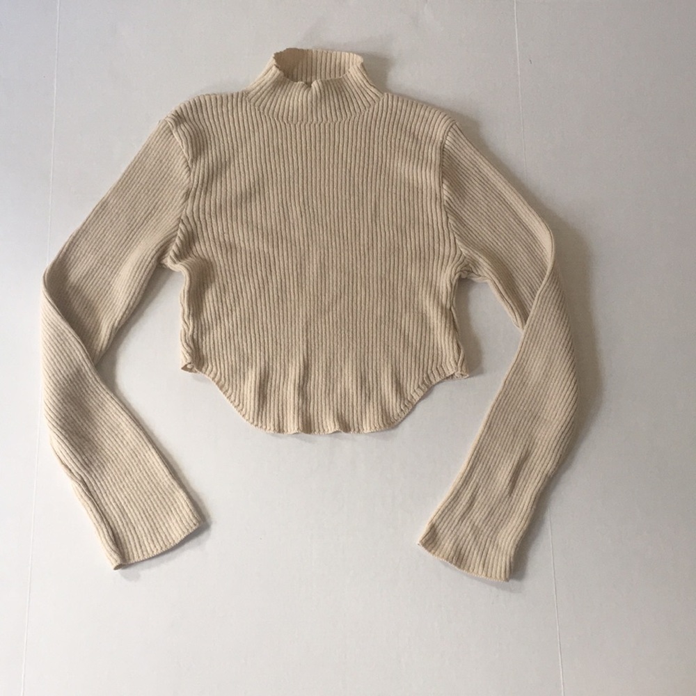 Cream Pretty Little Thing High Neck Curved Hem Top